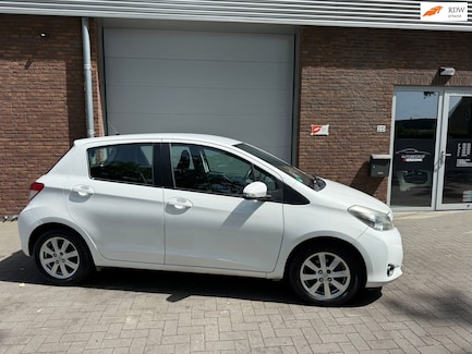 Toyota Yaris 0