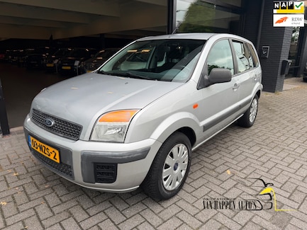 Ford Fusion 0