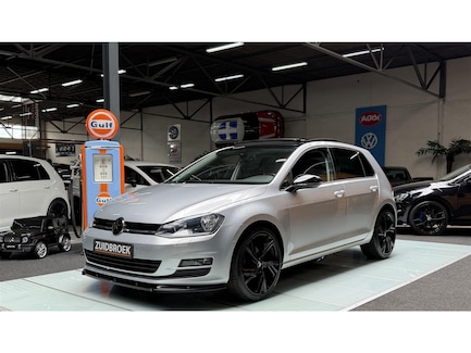 Volkswagen Golf 0