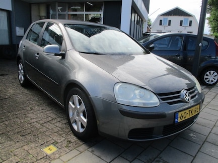 Volkswagen Golf 0