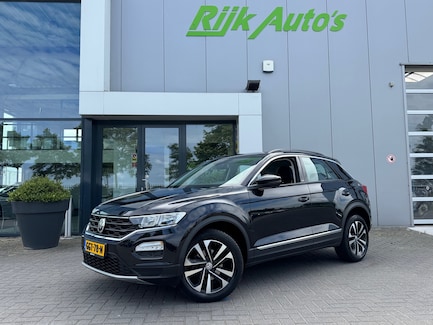 Volkswagen T-Roc 0