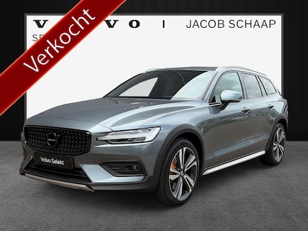 Volvo V60 Cross Country 0