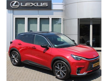 Lexus LBX 0