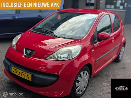 Peugeot 107 0