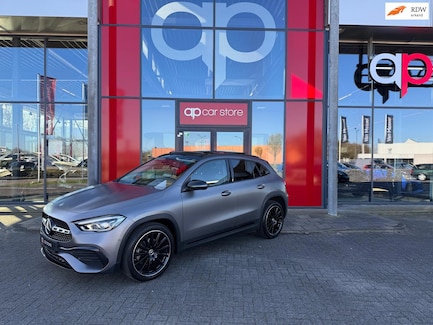 Mercedes-Benz GLA 0
