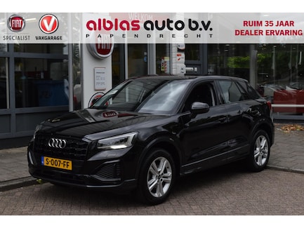 Audi Q2 0