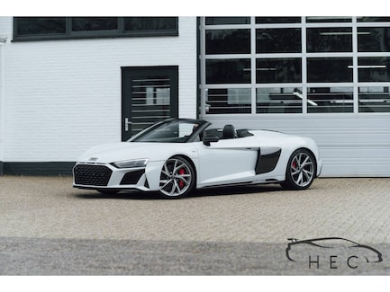 Audi R8 0