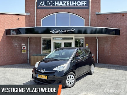 Toyota Verso-S 0