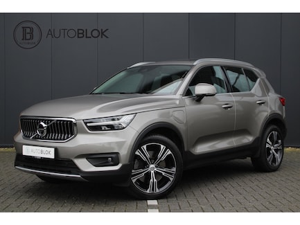 Volvo XC40 0