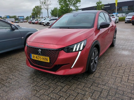 Peugeot e-208 0