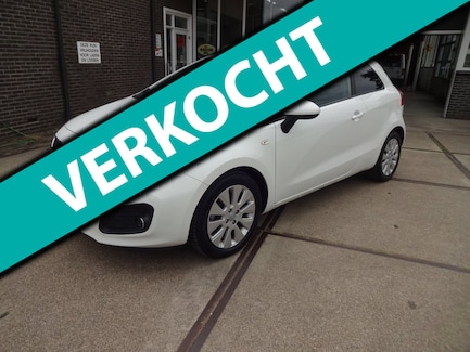 Kia Rio 0
