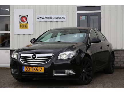 Opel Insignia 0