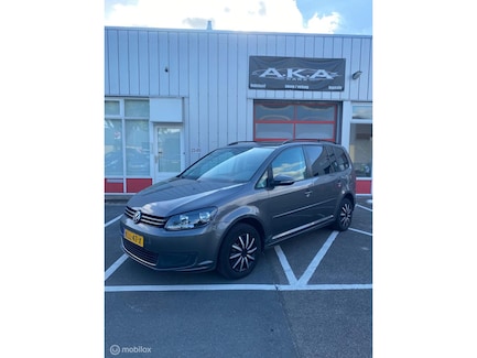 Volkswagen Touran 0