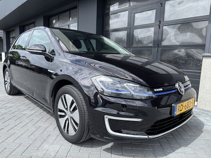 Volkswagen E-Golf 0