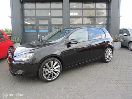 Volkswagen Golf 0
