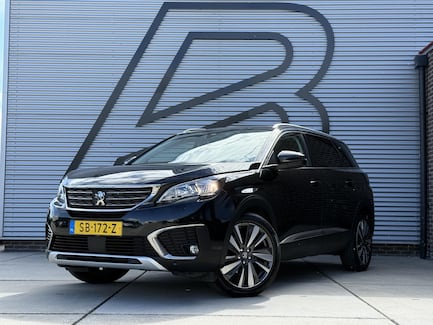 Peugeot 5008 0
