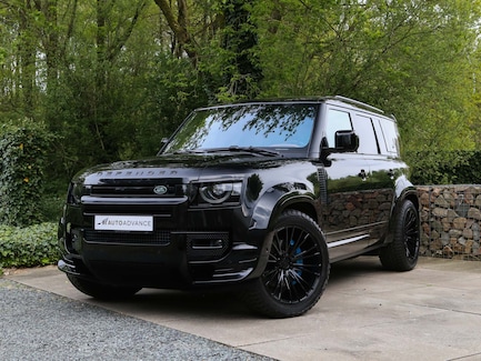 Land Rover Defender 0