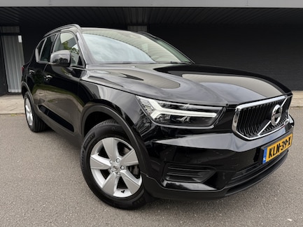 Volvo XC40 0