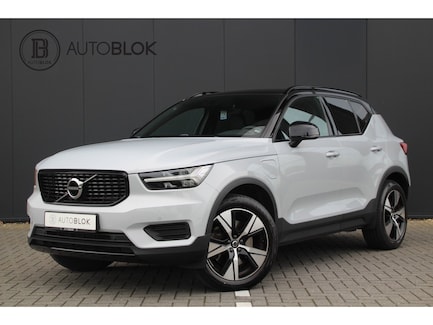 Volvo XC40 0