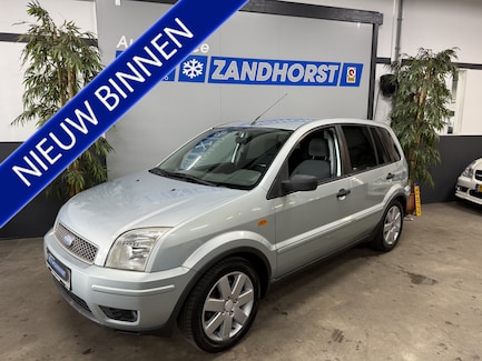 Ford Fusion 0