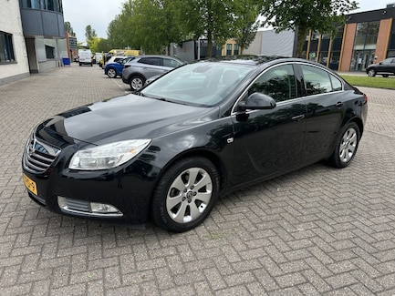 Opel Insignia 0