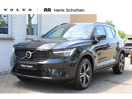 Volvo XC40 0