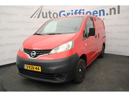 Nissan NV200 0