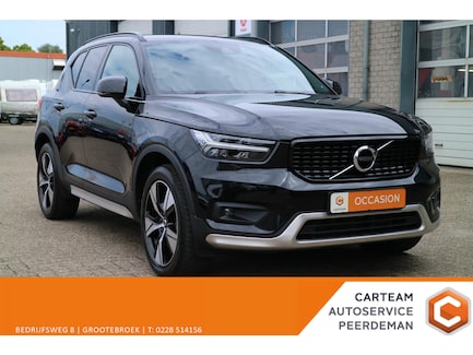 Volvo XC40 0