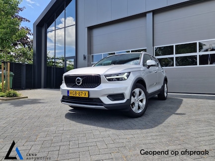 Volvo XC40 0