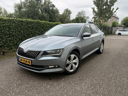 Skoda Superb 0