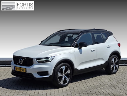 Volvo XC40 0
