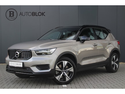Volvo XC40 0
