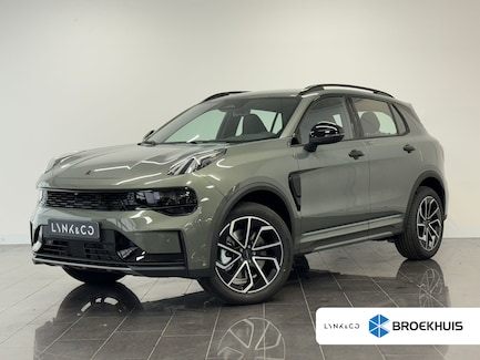 Lynk & Co 01 0