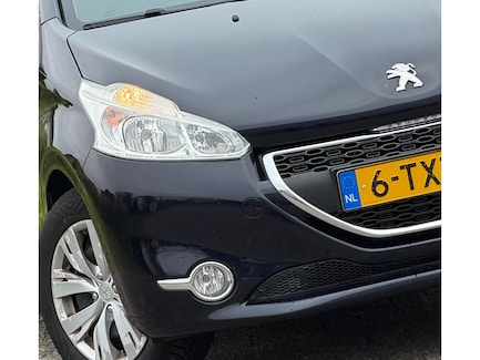Peugeot 208 0
