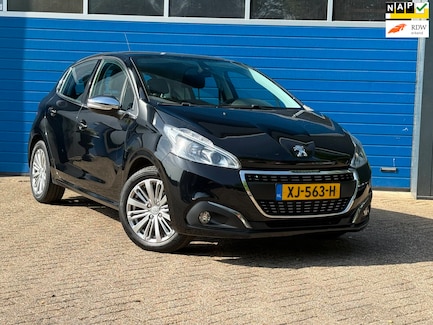 Peugeot 208 0