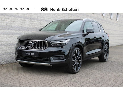 Volvo XC40 0