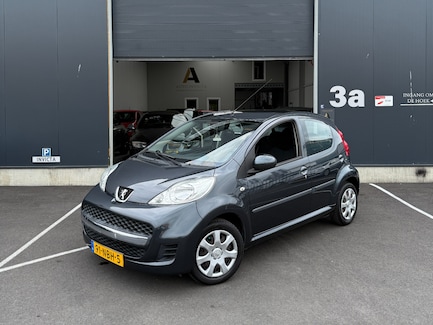 Peugeot 107 0