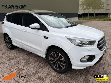 Ford Kuga 0