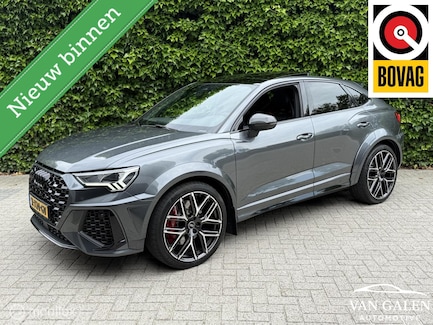 Audi RS Q3 0