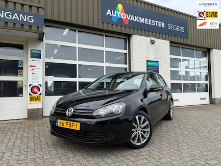 Volkswagen Golf 0