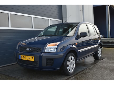 Ford Fusion 0