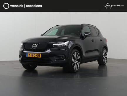 Volvo XC40 0
