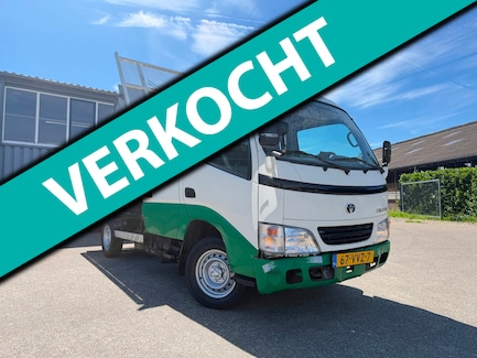 Toyota Dyna 0