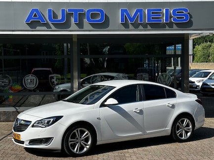 Opel Insignia 0