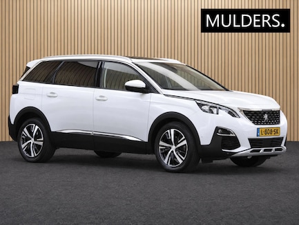 Peugeot 5008 0
