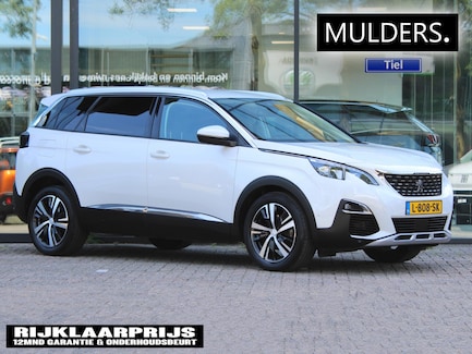 Peugeot 5008 0