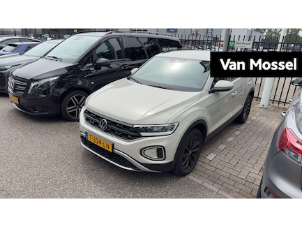 Volkswagen T-Roc 0