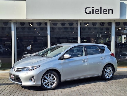 Toyota Auris 0