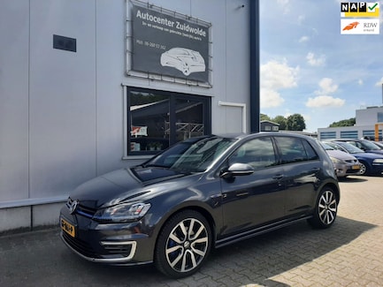 Volkswagen Golf 0