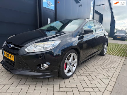Ford Focus 0